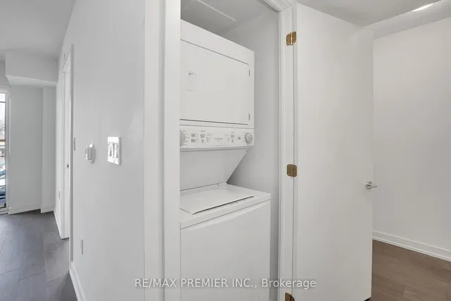 Additional image 11 of 556 Marlee Ave