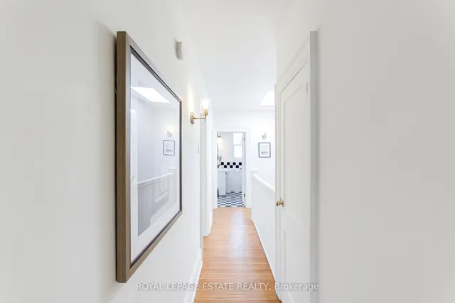 Additional image 24 of 46 Thyra Ave