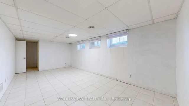 Additional image 28 of 98 Wigmore Dr