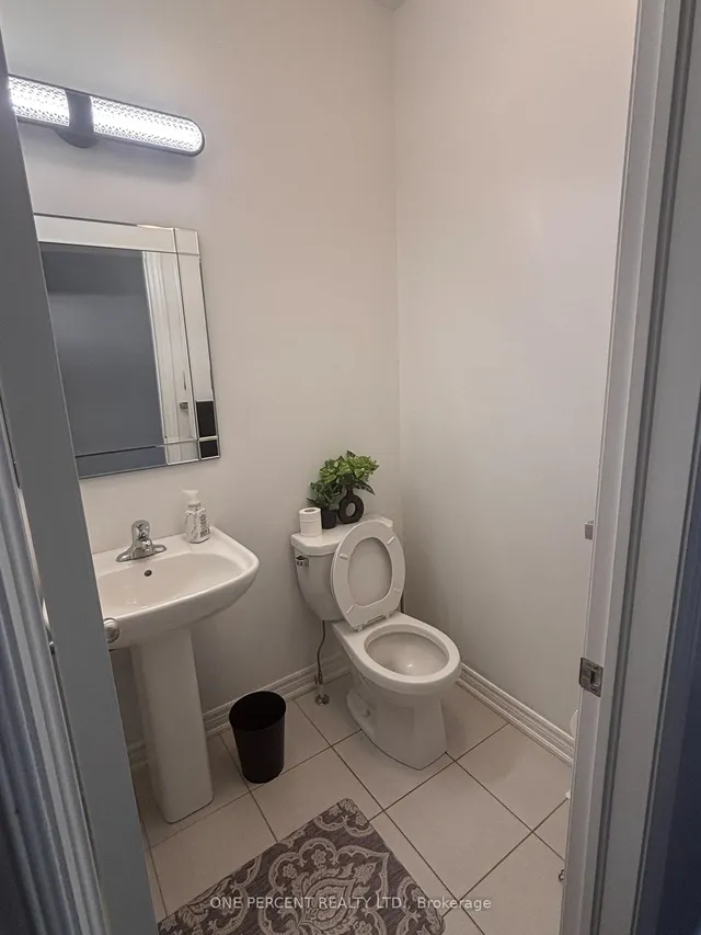 Additional image 5 of 42 Adventura Rd