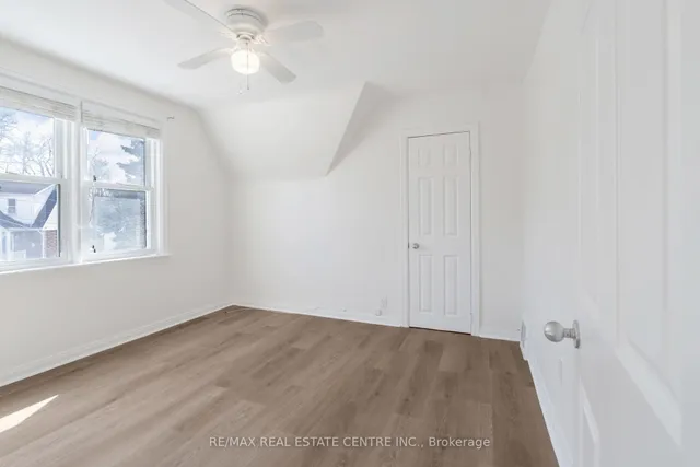 Additional image 23 of 76 Cloverhill Rd