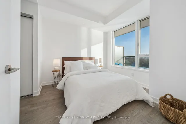 Additional image 13 of 1926 Lake Shore Blvd Unit 2906