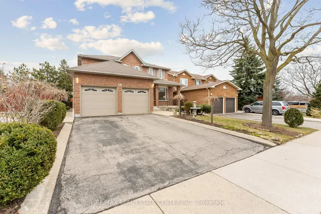 Additional image 3 of 56 Canarvan Crt