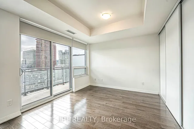 Additional image 11 of 460 Adelaide St Unit 2112