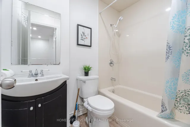 Additional image 16 of 70 Corby Cres