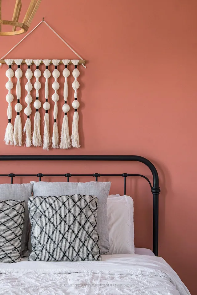 Additional image 39 of 290 Barton St Unit 25