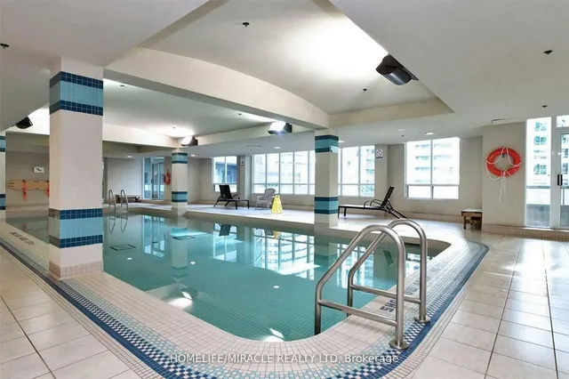 Additional image 22 of 30 Grand Trunk Cres Unit 302