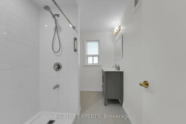 Additional image 33 of 124 Spears St