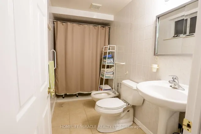 Additional image 23 of 59 Riverton Dr