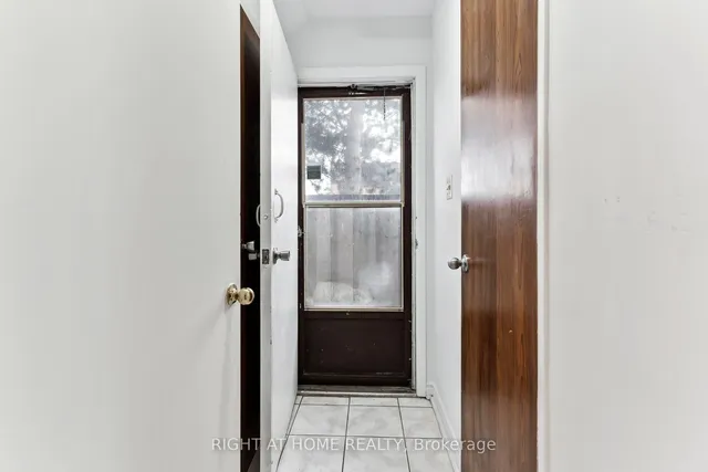 Additional image 7 of 44 Chester Le Blvd Unit 92