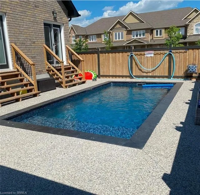 Additional image 36 of 218 Bellagio Ave