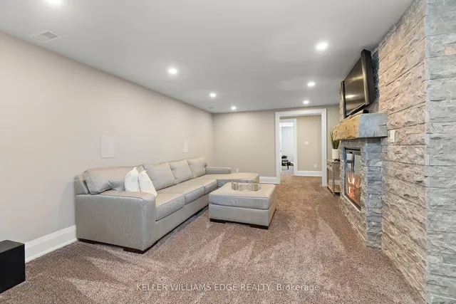 Additional image 25 of 56 Oak Ave