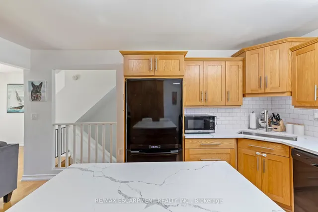 Additional image 6 of 51 CAROGA Crt Unit 3