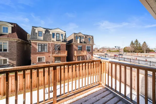 Additional image 39 of 2110 Royal Gala Circ