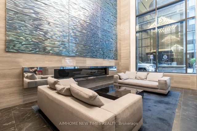 Additional image 8 of 125 Blue Jays Way Unit 3305