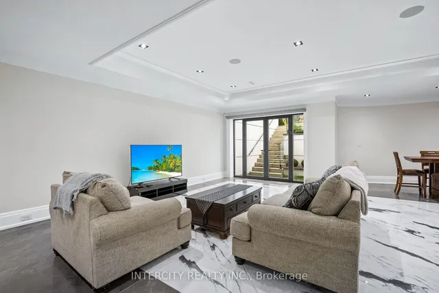 Additional image 32 of 1 Silvergrove Rd