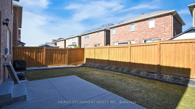 Additional image 41 of 37 Arkwright Dr