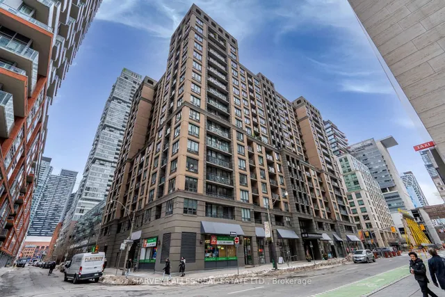 140 Simcoe St Unit 1412