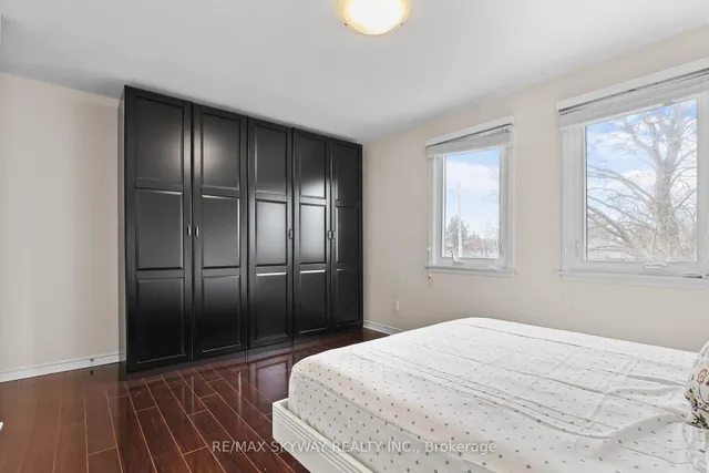 Additional image 24 of 19 MacKay St