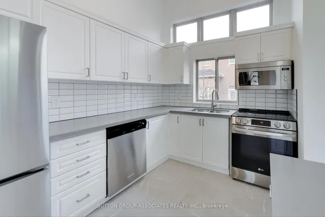 Additional image 12 of 70 Guildwood Pkwy Unit 4