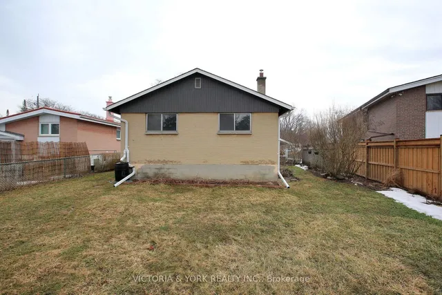 Primary image of 132 Verobeach Blvd