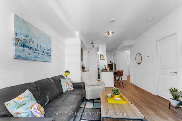 Additional image 13 of 59 Annie Craig Dr Unit 715