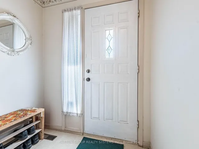 Additional image 11 of 8 Dearbourne Blvd