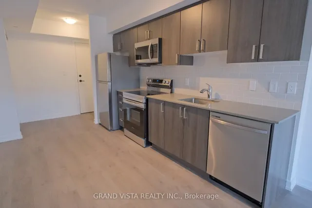 Additional image 6 of 556 Marlee Ave Unit 209