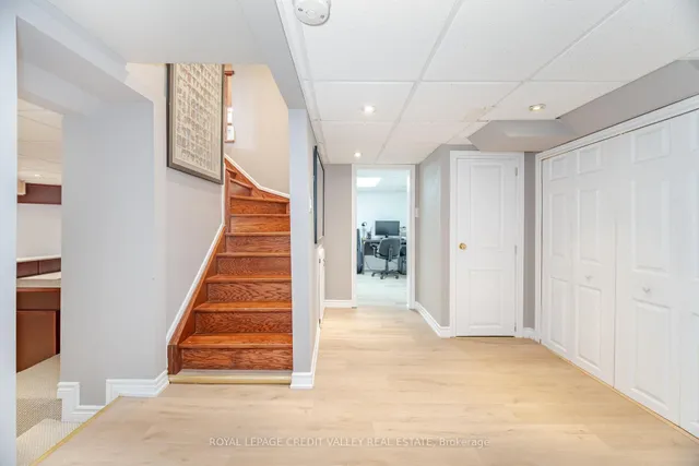 Additional image 27 of 20 Fleming Ave