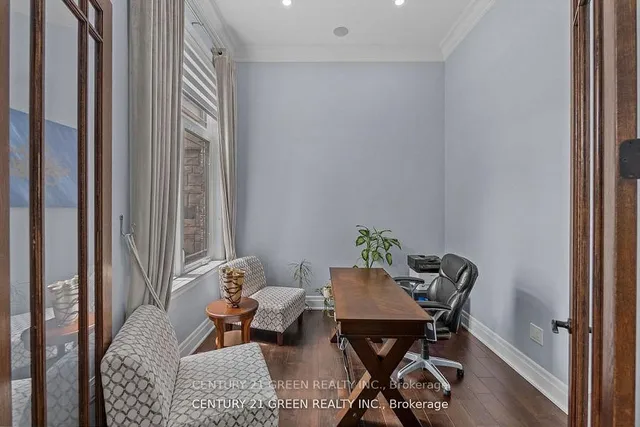 Additional image 11 of 679 Hiawatha Blvd