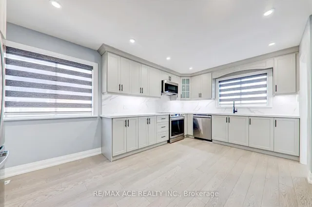 Additional image 10 of 16 Roseglor Cres