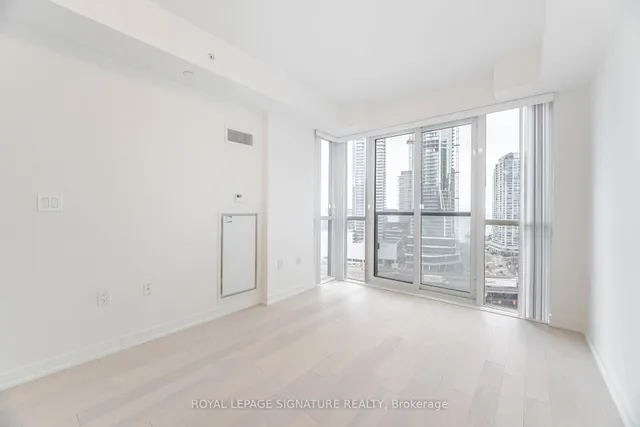 Additional image 18 of 1 The Esplanade Dr Unit 1501