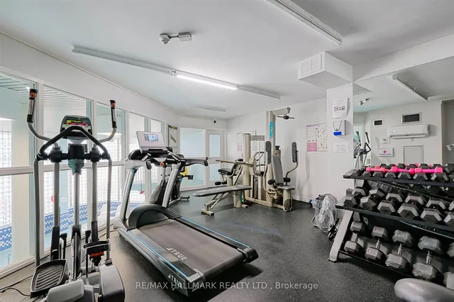 Additional image 37 of 401 Queens Quay Unit 307