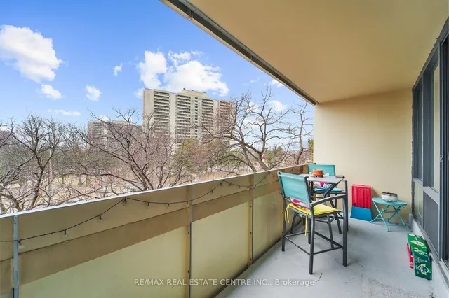 Additional image 36 of 455 Sentinel Rd Unit 404