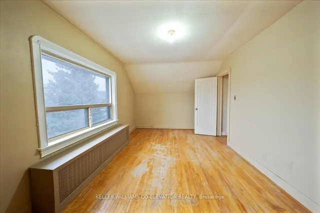 Additional image 21 of 39 Lanark Ave