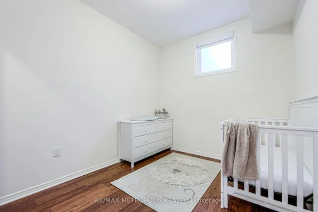 Additional image 18 of 1130 Briar Hill Ave Unit 106