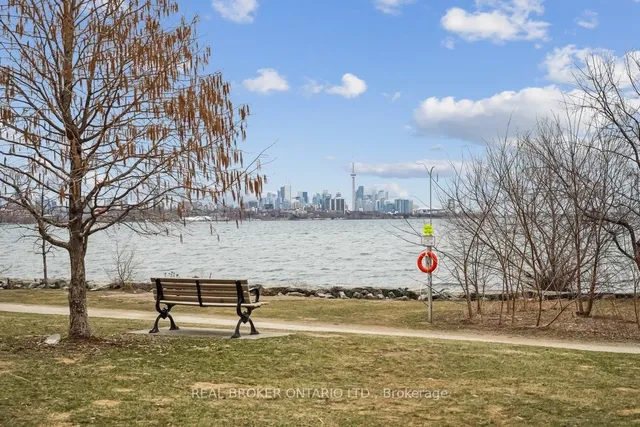 Additional image 24 of 80 Marine Parade Dr Unit 2509