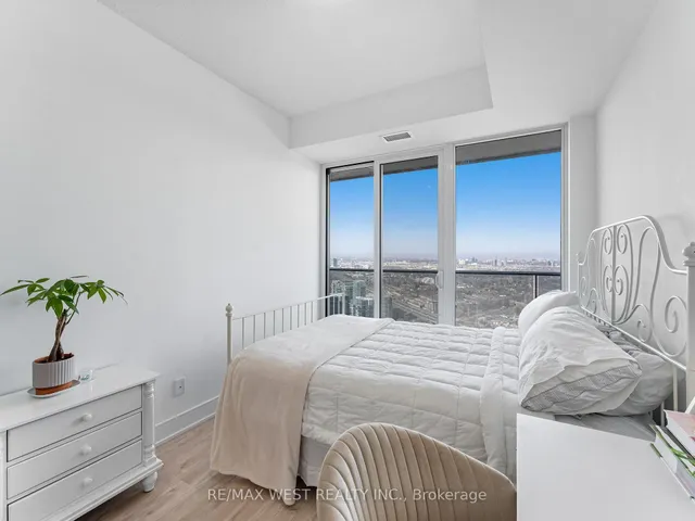 Additional image 13 of 70 Annie Craig Dr Dr Unit 5308