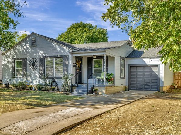 3800 Desert Ridge Dr, Fort Worth, TX 76116