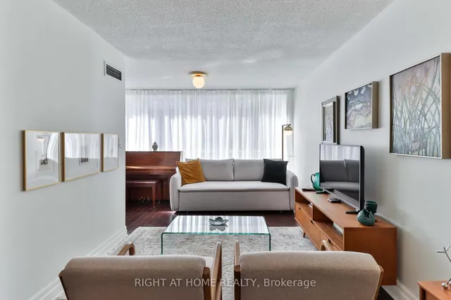 Additional image 9 of 225 Davenport Rd Unit 402