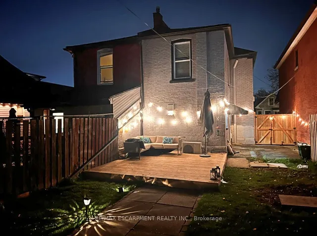 Additional image 25 of 99 Chestnut Ave