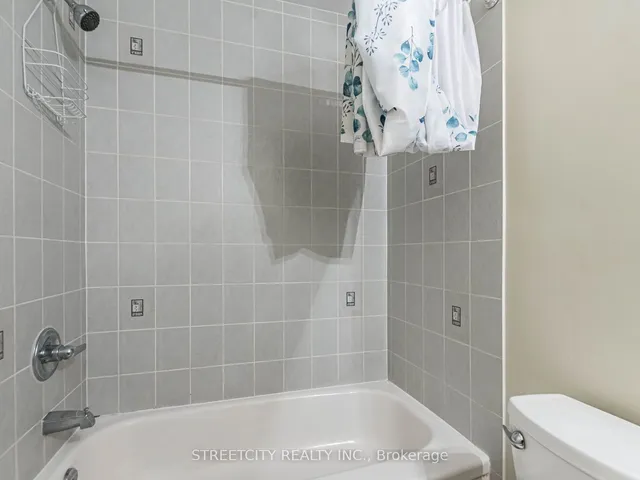 Additional image 25 of 71 Owlridge Dr