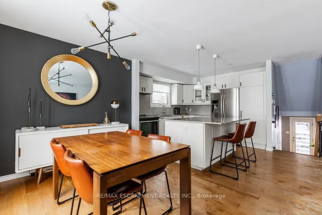 Additional image 9 of 98 Forestgate Dr