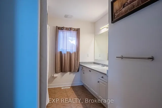 Additional image 23 of 14 Vanwood Cres