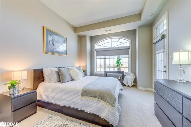 Additional image 22 of 1470 Main St E St