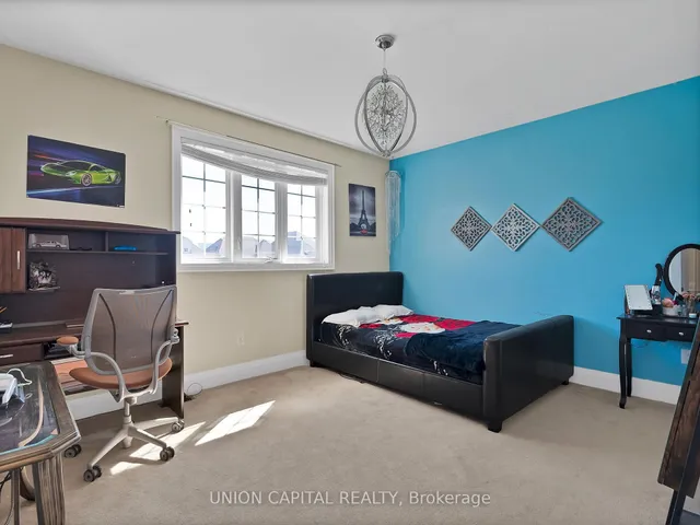 Additional image 19 of 7 Legendary Circ