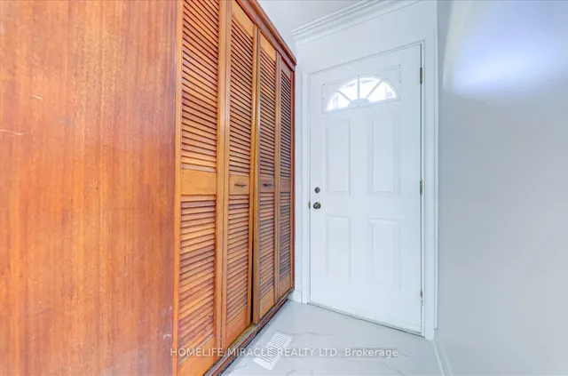 Additional image 6 of 23 Dunelm St