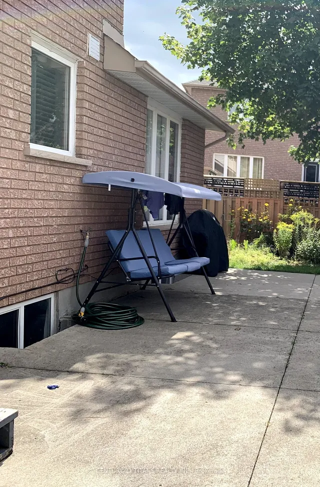 Additional image 38 of 99 Donnici Dr