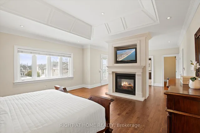 Additional image 30 of 27 Lloydminster Cres