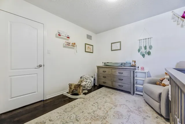 Additional image 26 of 625 Attenborough Terr